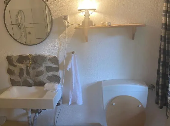 Chalé Autarke, Idyll. Huette Mit Kamin+aussicht Dausenau